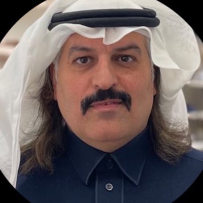 القلب من كثر الهواجيس قزان / مايستريح من الدهر ربع ساعه /// ياغافر الزله وياوال الاحسان / تجعل من التقوى لنفسي بضاعه
