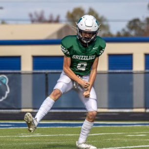 8th grader|Creekview High school 2028| GPA:4.0| Height:5’10| weight:140| PO: Wide receiver and OLB|Bench:140 Squat:215