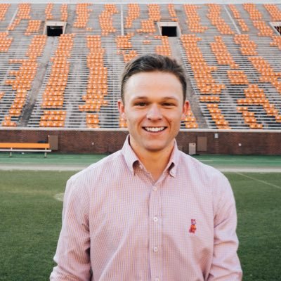 BarrineauBrooks's profile picture. ATL | You are somebody's reason to smile | Clemson Alum