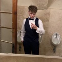 bread (@bread_pool) 's Twitter Profile
