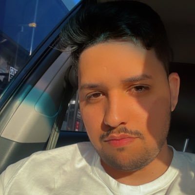 Seveshy_'s profile picture. Frontend developer | Science computer | Coffe