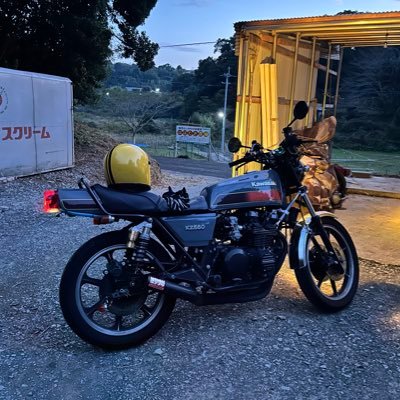 Nagasaki ハイエース５型 ハイジェットjumbo XJR1300 →kz550モンキー2台 🏍いろんな乗り物が欲しくなるお年頃