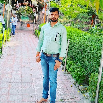 VIVEKSH64649954's profile picture. 