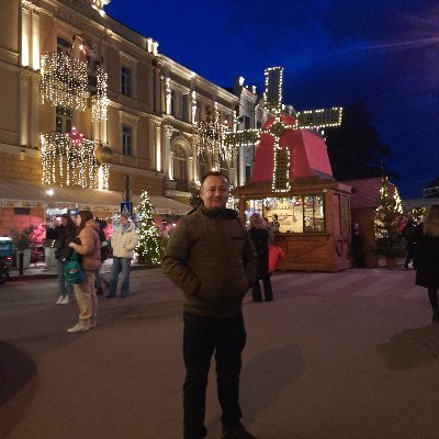 shanshanksharma's profile picture. Travel Content Creator | Serial Entrepreneur | @BRIDGECLUBBERS | Globetrotter | Vegetarian Epicurean | Cinephilia | #EDM lover | Digital Marketer