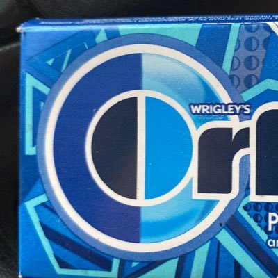 freshbreathb4i8's profile picture. Your breath stinks 😷