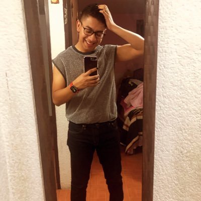 Edson Perez (Taylor’s Version) 🐍 Profile