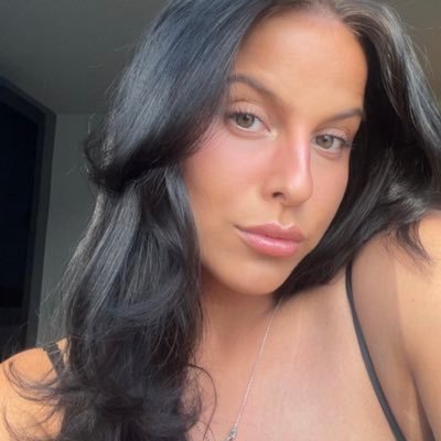 sannimalka's profile picture. 