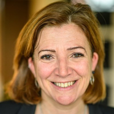 SarahVGysegem's profile picture. Journalist @Gezinsbond. Auteur Typisch Tieners Van Nu en Digitaal Ontmaagd. Lezingen over pubers. ❤️ familie, humor en koffie.