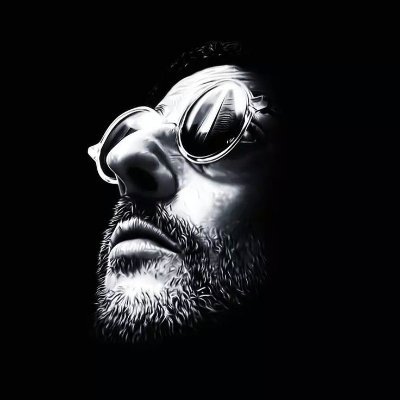 Leon__twt's profile picture. حقیقت تلخ نیست ، گفتش سخته