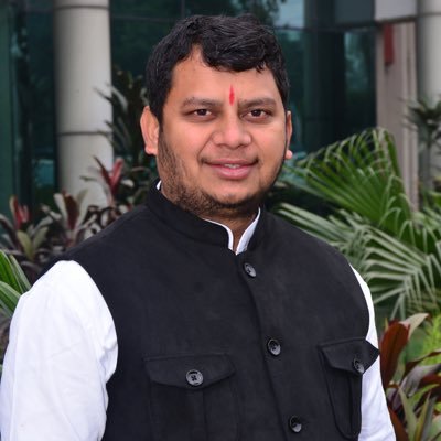 जिलामीडिया प्रभारी भाजपा युवा मोर्चा ज़िला गौतम बुद्ध नगर volunteer for @surendrasnaagar राज्य सभा सांसद व राष्ट्रीय मंत्री { भा.ज.पा } @surendrasnaagar