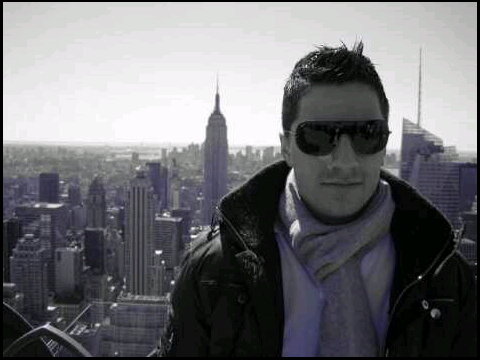 simongauch's profile picture. 