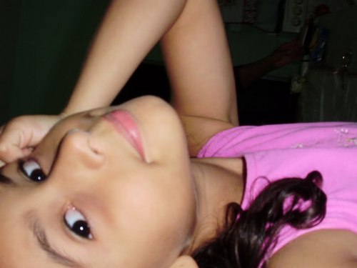 Soou uma menina legaal e...      CURIOSIDADE ?          Seguui que vs sabee (:             UMBJ *