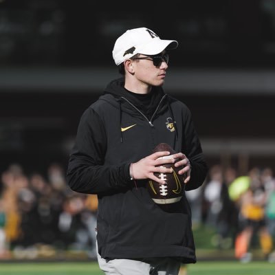 sutton_kade's profile picture. @AppState_FB Offensive Line Student Assistant
