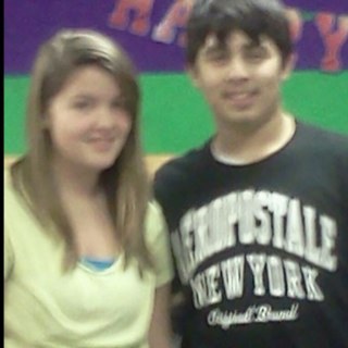 chris3torres's profile picture. i love thea !!! :D