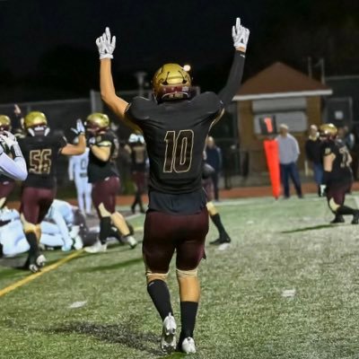 Monsignor Farrell High School C/O 25 / 6’6 / 240lbs / Te / Wr / GPA 3.7 / Email - aidenpedreros1@gmail.com #chickenparmfamily hudl - https://t.co/0hfP4TVkxX