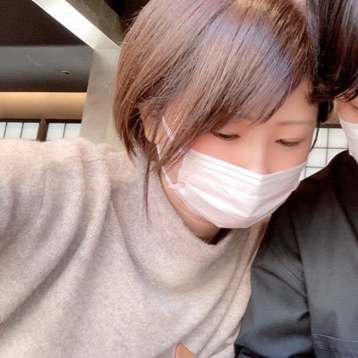 93 | osaka | #ENFJ-T/ #WEBデザイナー👩💻 | #ウェブフリ | #LP | #Webサイト | #ロゴ | #バナー | #チラシ | #パンフレット | 迅速で丁寧な対応を心がけてます🍀| お仕事のご依頼はDMにて✉️ | ウェブフリ卒業生🐝 |