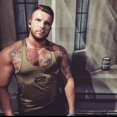 32 y.o.
Gay
Gymboy 💪🏼
#gay #porn #germany #berlin #hunk #muscle #gym