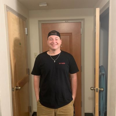 skiles52's profile picture. time to get even in this world🔫