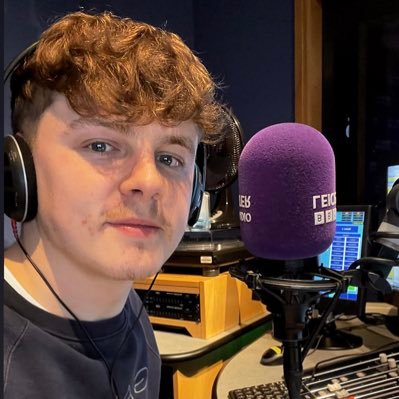 Broadcast Journalist & Sports Reporter 🎙️ @BBCLeicester & @BBCCWR | Midlands based presenter, commentator and writer | Got a story? DM me✍️