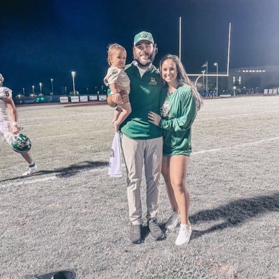 Husband to Bailee, Dad to Brantley Lecanto High School Offensive Coordinator #TPW #LivingforGreenLights