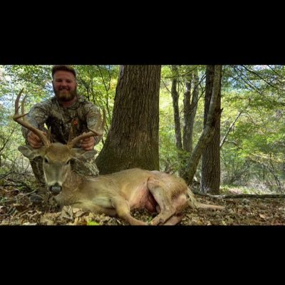 joshrward44's profile picture. 