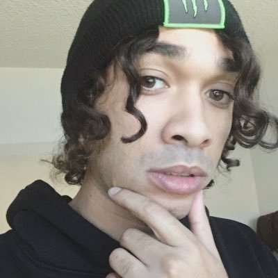 jkev7's profile picture. 