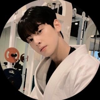 Nonpareil interpretation of juvenescence. A phony version of Eunwoo. (1997)