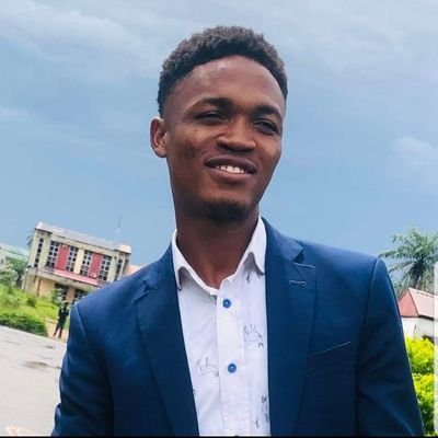 trendswave_'s profile picture. PREMIUM  FASHION | TECH | FOOD | ALX SE STUDENT