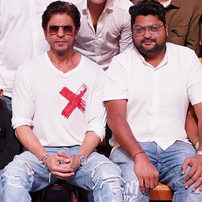 On Twitter Only For SRK