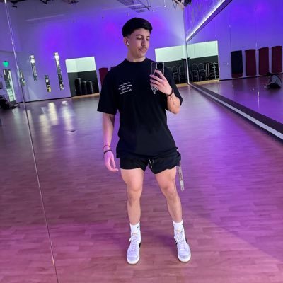 ricardo_lpz7's profile picture. #