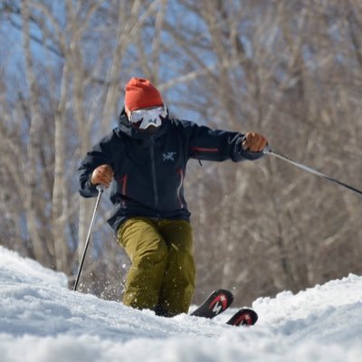 OMiTwwi032's profile picture. スキー、ゴルフの取り組んだ事や用品を記録していきます。受験を終えての感想も一部記録しますが、事前講習のようなポジティブシャワーはありません。北アルプス唐松岳付近で滑落からの復活！山であいつ上手いなと言われたくて整地も頑張ってます。中坊の時にスキーNOW見て憧れて始めたスキーは楽しい！