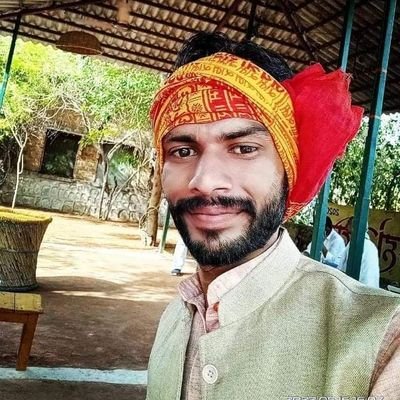 kushrajjhansi's profile picture. #प्रवर्त्तक #बदलाओकारीविचारधारा #किसानवादी #लेखक #विचारक #वकील #सामाजिककार्यकर्त्ता #शिक्षाविद #बुंदेलखंडी

https://t.co/rEyRefIh5K