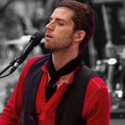 Guy stan & Swiftie💘| Creative outlet dedicated to @coldplay & #guyberryman🪐| Highlight tab plss!!