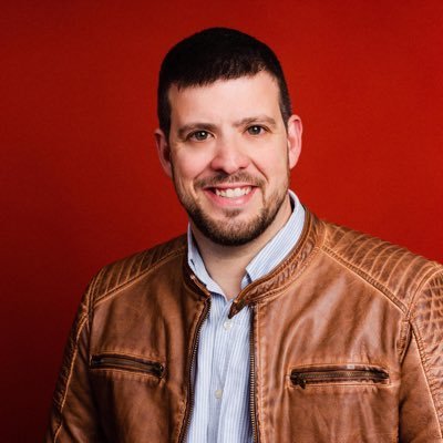 Orgulloso padre de Candela y Aurora, enamorado de mi pueblo. Portavoz grupo Psoe Caspe, Diputado Provincial en DPZ