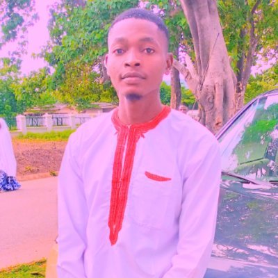mohammed_k50058's profile picture. Im fine with the little i have and i believe  i will make it to the top 🙏🏼  God never fail believe in your God parents not strong that's why i need to work hd