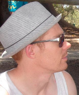 Technologist, Product Manager @MYOB, sneakers, watches, cars and weights.