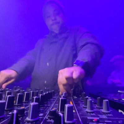 DJ / Producer 
https://t.co/N3fwbMY0jq