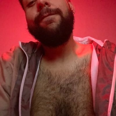 Urso bezerro e safado, bora f1 e foder gostoso🤤💦🐻 DM aberta!
