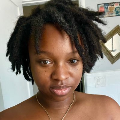 Nudist. Off my meds. Introverted. The RT Queen. TravL N3rS. STL ✈️ ATL ✈️ LA. Professional Beach Bum. Superhost. Dog mom 🐾 TSMB! && IG ; same name. RIP JayJ.