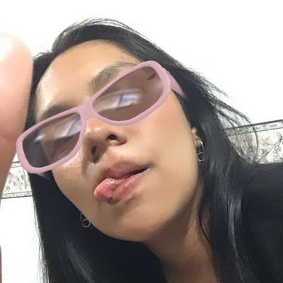 Isi_pov's profile picture. 26/01 ❤️‍🩹