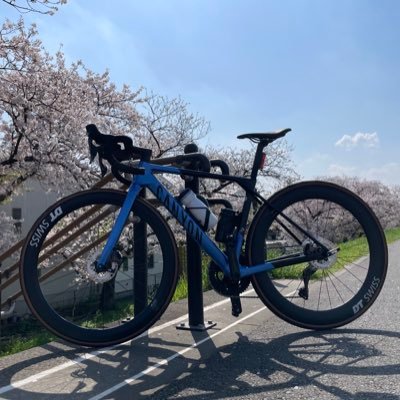 makidera9's profile picture. シーバス釣行、ソロ自転車、ヨーヨーとか楽しんでます。
・自転車：Ultimate CF SL 8 Aero
・ロッド/リール：たくさん
・ヨーヨー：たくさん