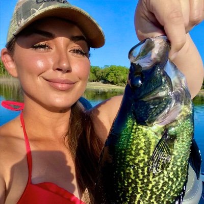 Kayak Angler • Florida Native • Sharing my love for animals and the Outdoors • Find me on TikTok + IG + YouTube + FB at “The Water Wanderer”