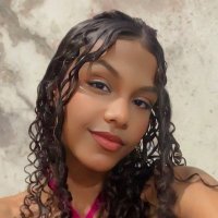 Aninha Fernandes (@aannyy_f) 's Twitter Profile