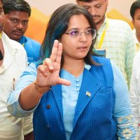 🇮🇳Nidhi Kamdar | निधी कामदार | નિધિ કામદાર (@nidhikamdarmh) 's Twitter Profile