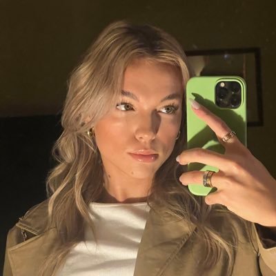 laurrenbakerr Profile Picture