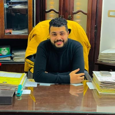 صلي علي الحبيب. ❤️ 
lawyer 💼