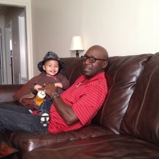 raynallbrown's profile picture. 