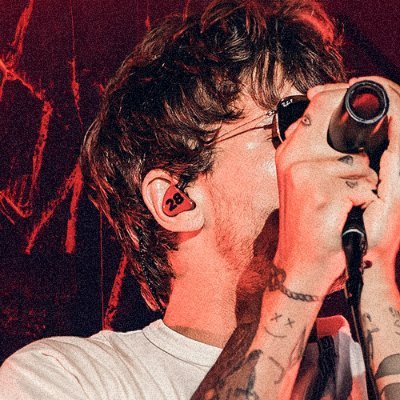 lojinha oficial @byladsthings

STREAM FAITH IN THE FUTURE 👁️ FITFWT2024
who the fuck's gonna stop us? ✦ louis tomlinson