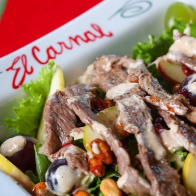 Es fácil que tú disfrutes de comida deliciosa y fresca si estás entre amigos. Restaurante en DF a tu servicio en 3 sucursales. #YoSoyCarnal #ElCarnalMx