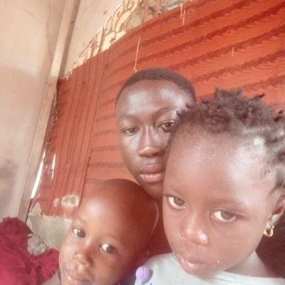Am and orphan living with my siblings I lost my both parents . Sense I lost my parents life sows us it’s difficult side.We hardly get food everyday we need help